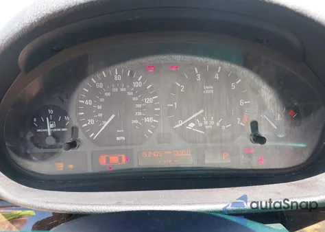 2004 BMW 325I из США, поврежденный, VIN WBAET374X4NJ81735